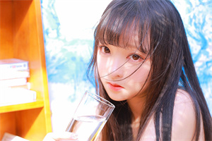 To seek the essence of a slow-paced life, step into Shanghai's backyard garden. To seek the essence of a slow-paced life, step into Shanghai's backyard garden.