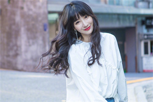 上海女性的 __ 意识崛起 上海女性的 __ 意识崛起